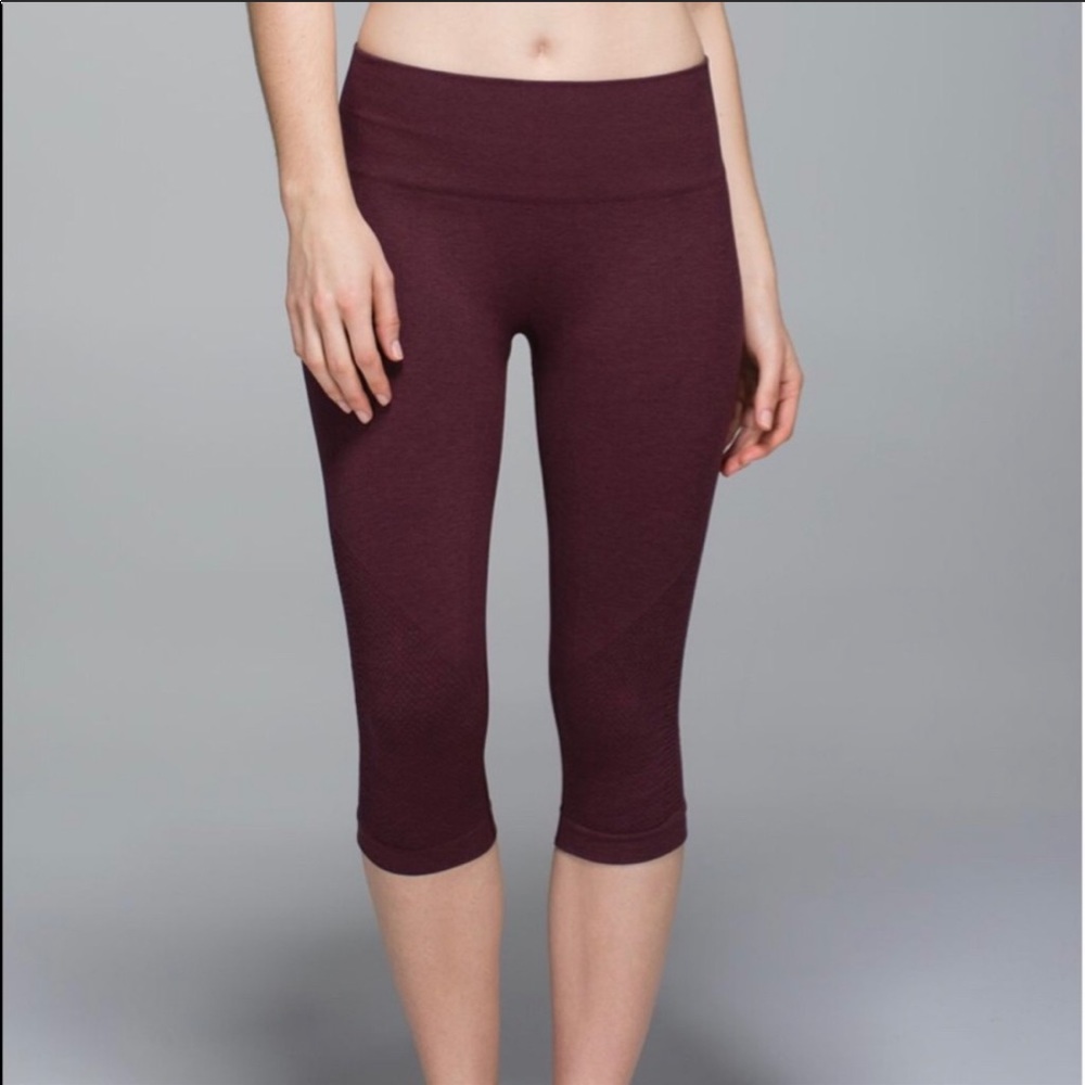 Lululemon Athletica In the Flow II Crop Burgundy Size 6